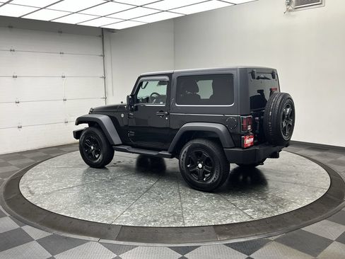 Used 2015 Jeep Wrangler Sport w/ Quick Order Package 23S AWD/4WD image 2
