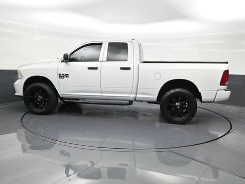 Used 2019 RAM 1500 Express w/ Express Value Package RWD image 2