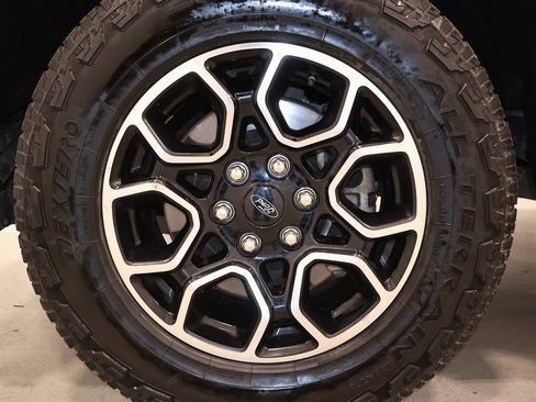 Certified 2021 Ford F150 XLT w/ Equipment Group 302A High image 37