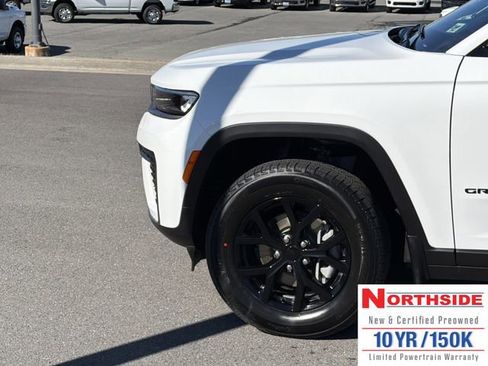 New 2026 Jeep Grand Cherokee Altitude AWD/4WD image 11
