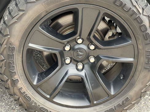 Used 2020 RAM 1500 Big Horn AWD/4WD image 9