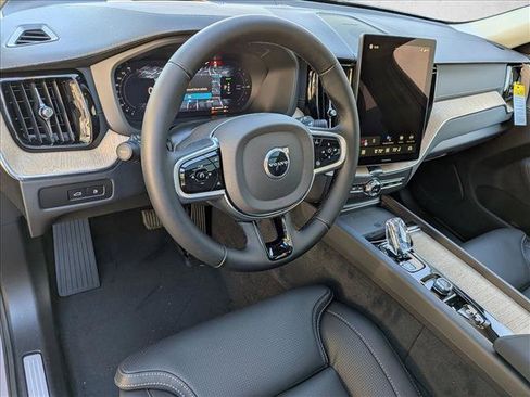 New 2026 Volvo XC60 T8 Ultra w/ Climate Package image 3