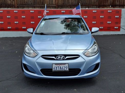Used 2013 Hyundai Accent GLS FWD image 3