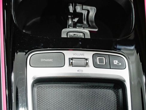 Used 2026 Mercedes-Benz GLB 250 image 23