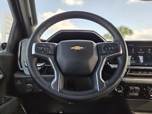 Used 2026 Chevrolet Silverado 1500 LT w/ Leather Package RWD image 43