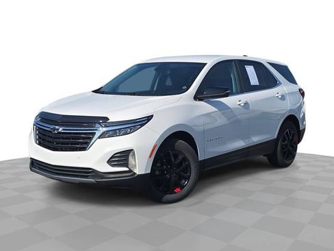 Used 2022 Chevrolet Equinox LT FWD image 1