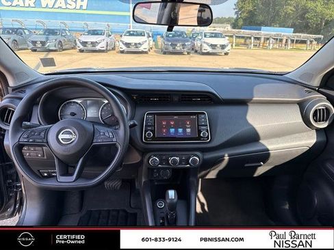Certified 2025 Nissan Kicks Play S image 20