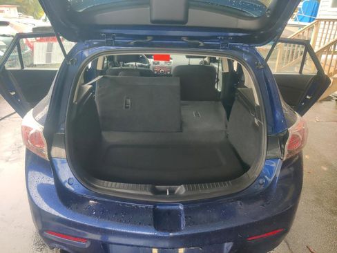 Used 2013 MAZDA MAZDA3 i Touring image 16