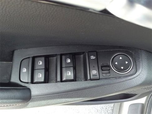 Used 2021 Kia Seltos S image 12