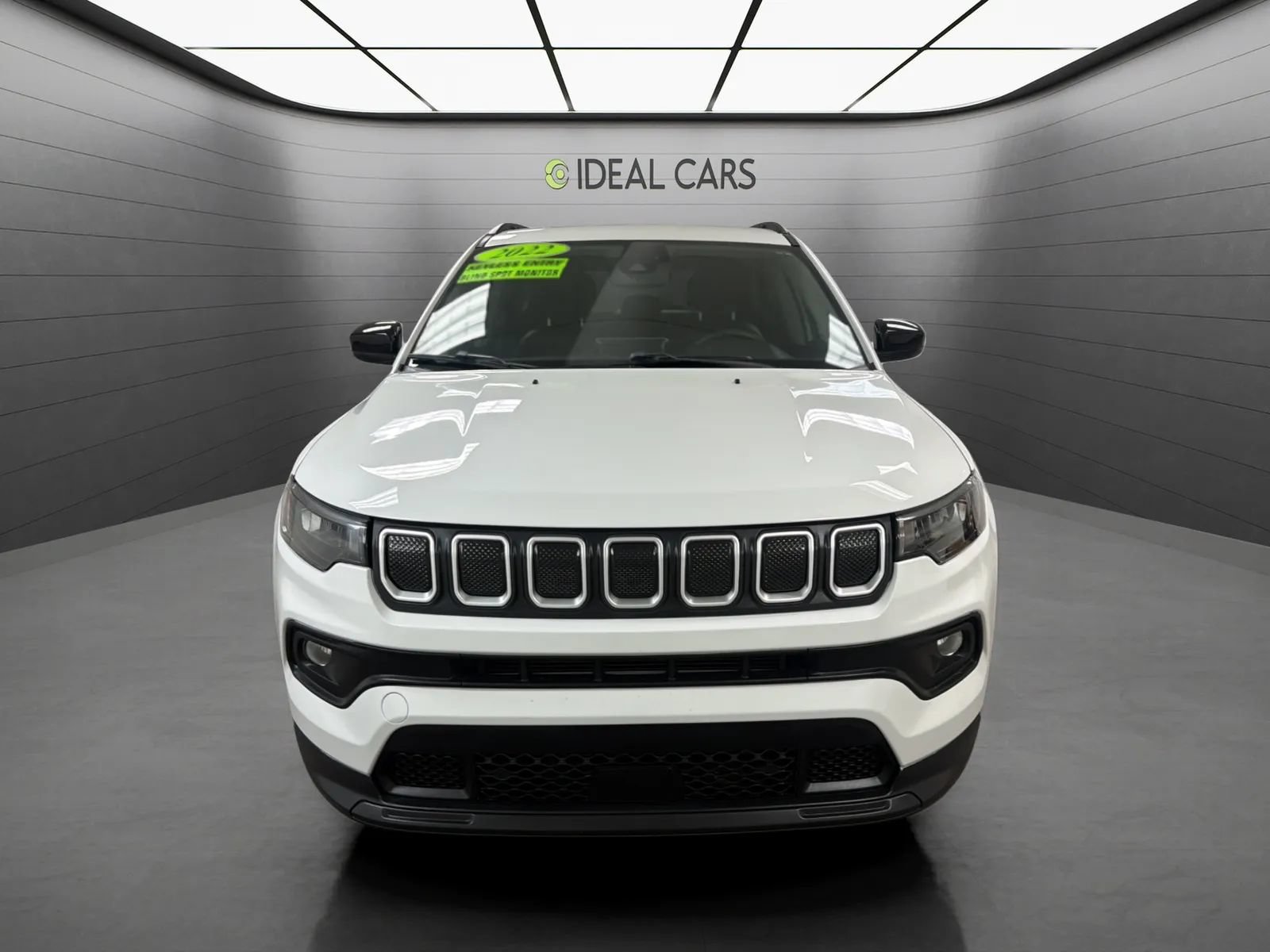 Used 2022 Jeep Compass Latitude FWD image 8