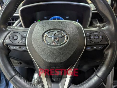 Used 2024 Toyota Corolla Cross XLE image 15