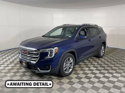 Used 2022 GMC Terrain SLT w/ Infotainment Package II