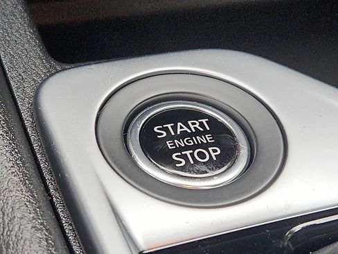 Certified 2024 Nissan Sentra SR image 22