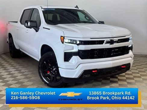 Certified 2026 Chevrolet Silverado 1500 RST w/ Dark Appearance Package AWD/4WD image 3