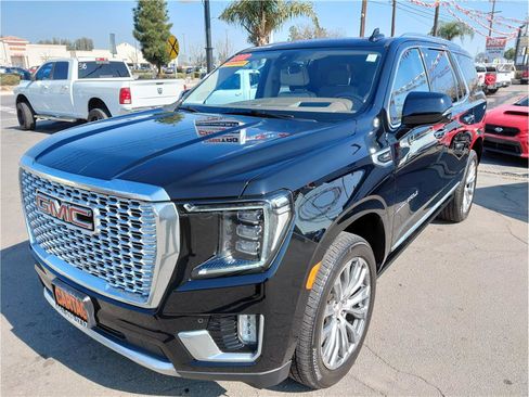 Used 2022 GMC Yukon Denali w/ Denali Ultimate Package image 18