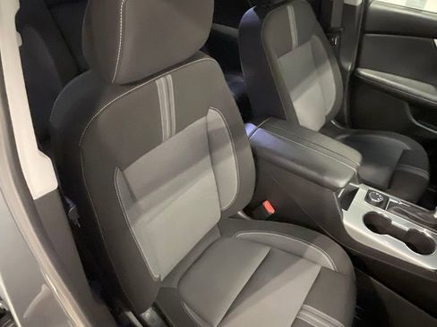 Used 2024 Chevrolet Blazer LT w/ Convenience Package image 28