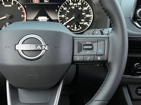 Used 2026 Nissan Rogue SV image 19