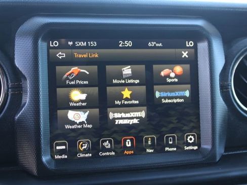Used 2023 Jeep Wrangler Unlimited Sahara AWD/4WD image 23