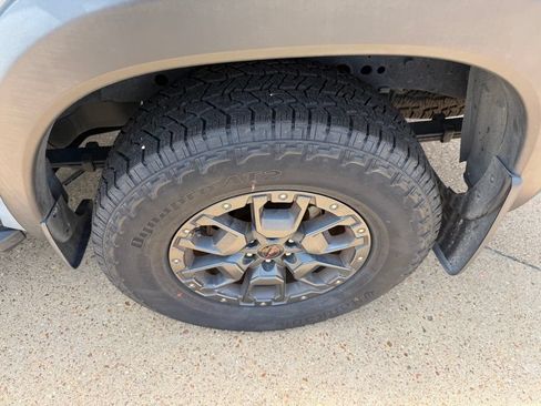 Certified 2024 Nissan Frontier PRO-4X w/ Pro Premium Package AWD/4WD image 20