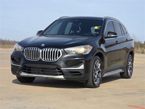 Used 2021 BMW X1 sDrive28i w/ Convenience Package image 3