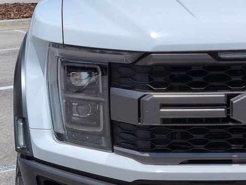 Certified 2022 Ford F150 Raptor w/ Raptor 37 Performance Package AWD/4WD image 10