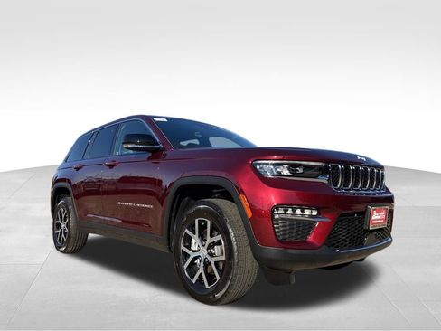 New 2025 Jeep Grand Cherokee Limited image 7