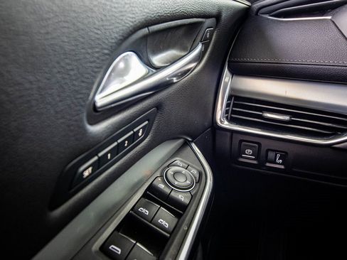 Used 2019 Cadillac XT4 Premium Luxury image 28