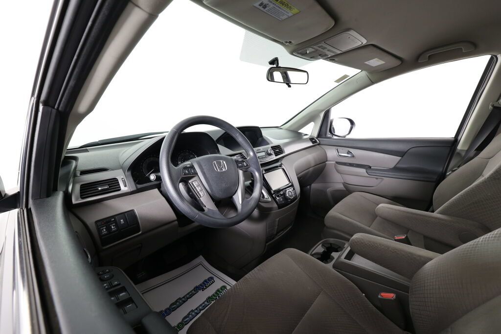 Used 2015 Honda Odyssey EX image 10