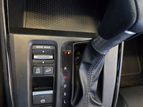 Certified 2025 Honda CR-V EX image 40