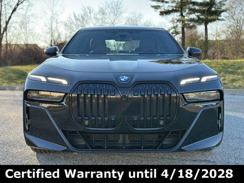Certified 2023 BMW 760i xDrive image 2