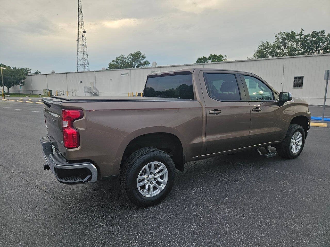 Used 2019 Chevrolet Silverado 1500 LT w/ All-Star Edition AWD/4WD image 20