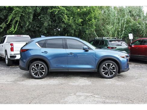Used 2023 MAZDA CX-5 AWD 2.5 S w/ Premium Package image 3