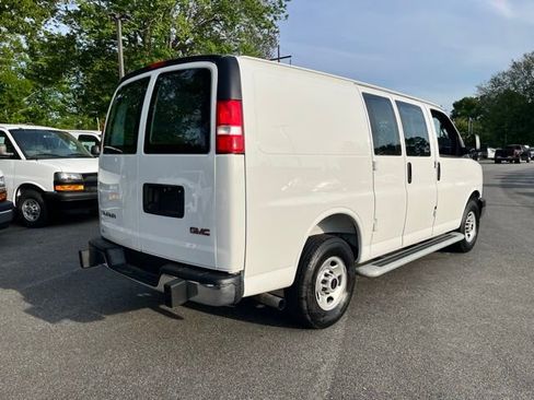 Used 2025 GMC Savana 2500 w/ Driver Convenience Package RWD image 6