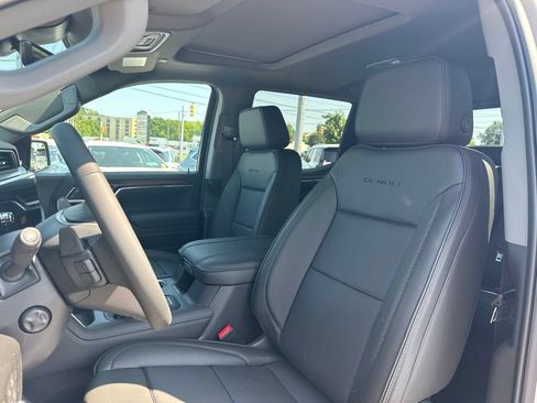 New 2026 GMC Sierra 1500 Denali w/ Denali Reserve Package AWD/4WD image 17