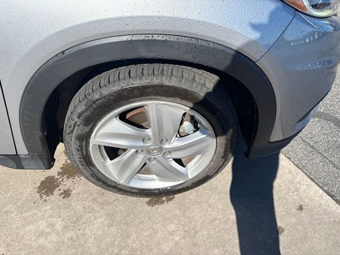 Used 2019 Honda HR-V EX-L image 13