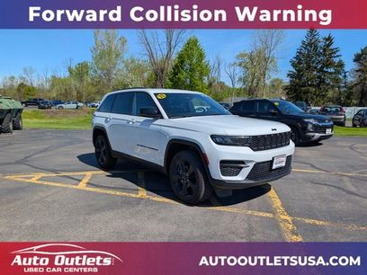 Used 2022 Jeep Grand Cherokee Altitude