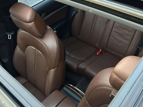 Used 2011 Audi A8 4.2 image 28