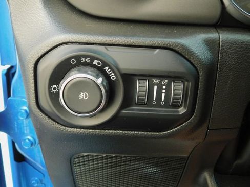 Used 2022 Jeep Wrangler Unlimited Sport S image 30