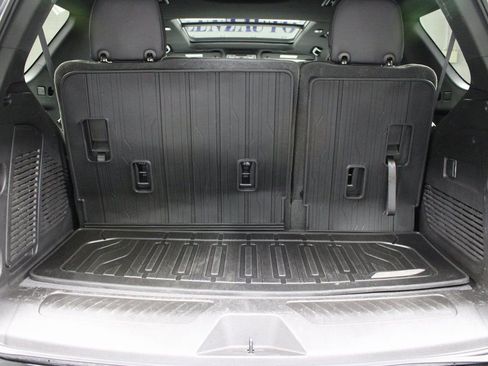 Used 2023 GMC Yukon SLT w/ Max Trailering Package image 36