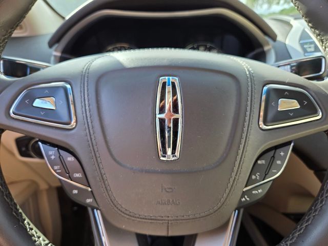 Used 2017 Lincoln MKZ Premiere FWD image 31