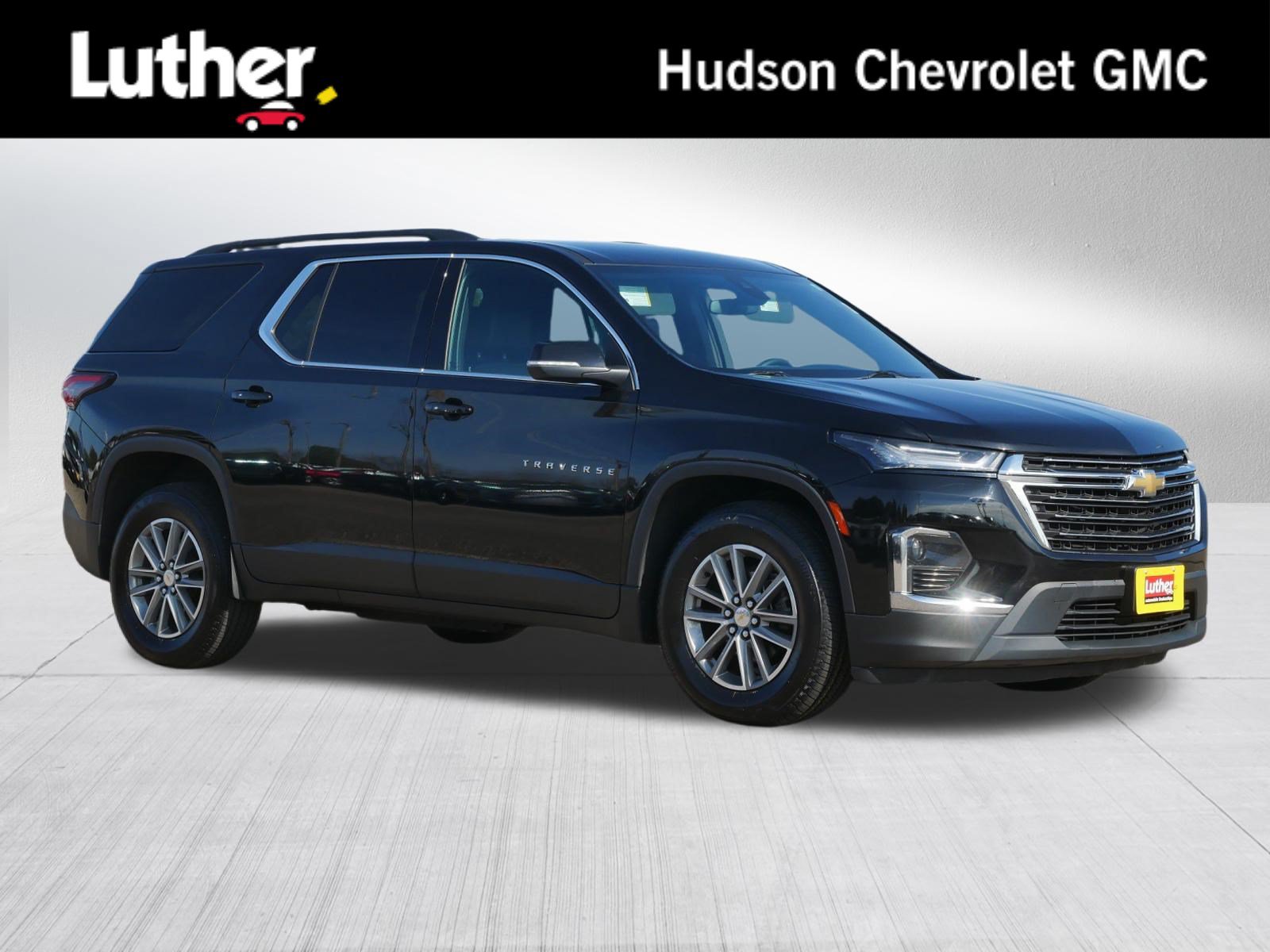 Used 2023 Chevrolet Traverse LT AWD/4WD image 1