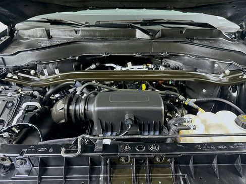 Used 2023 Ford Explorer Limited image 34