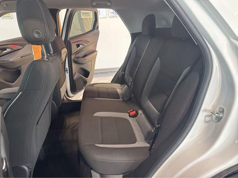 Used 2023 Chevrolet TrailBlazer LT AWD/4WD image 30