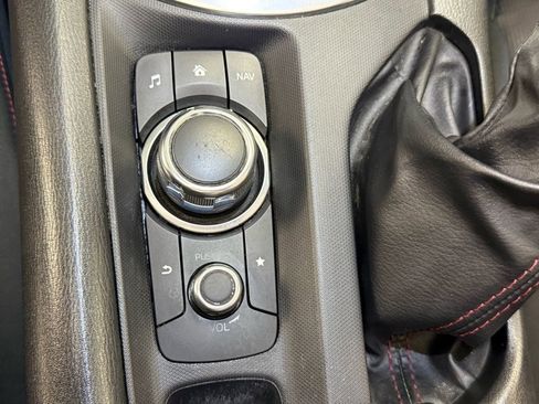 Used 2016 MAZDA MX-5 Miata Club w/ Brembo/BBS Package image 20