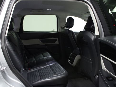 Used 2024 Lincoln Nautilus Reserve image 15