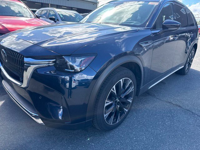 Used 2024 MAZDA CX-90 Plug-In Hybrid w/ Premium Pkg AWD/4WD image 2