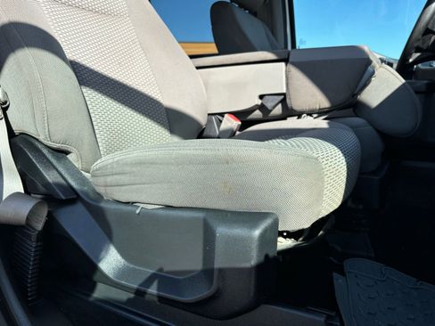 Used 2019 Ford F250 XLT w/ Snow Plow Prep Package AWD/4WD image 22