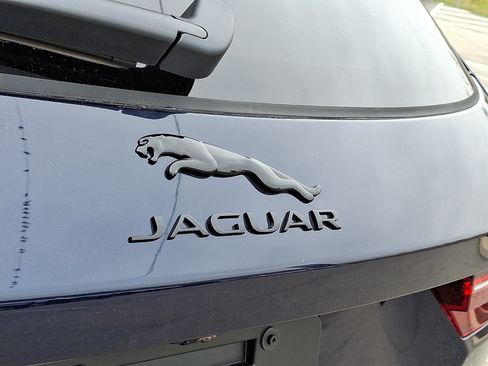 Used 2026 Jaguar F-PACE R-Dynamic S AWD/4WD image 21