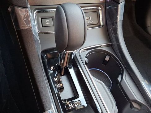 New 2026 Subaru Ascent Limited Bronze AWD/4WD image 10