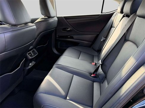 Certified 2023 Lexus ES 350 w/ Premium Package image 15